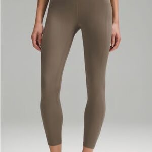 Lululemon nomad align pocket 25” leggings size 4